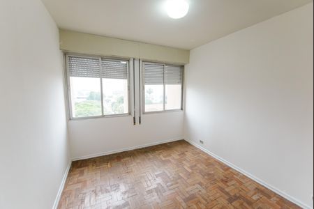 Apartamento para alugar com 147m², 3 quartos e 2 vagas Apartamento para alugar com 147m², 3 quartos e 2 vagasQuarto 2