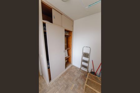 Apartamento para alugar com 147m², 3 quartos e 2 vagas Apartamento para alugar com 147m², 3 quartos e 2 vagasQuarto de Serviço