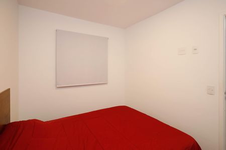 Quarto 1 de apartamento para alugar com 2 quartos, 32m² em Parque Vitoria, São Paulo