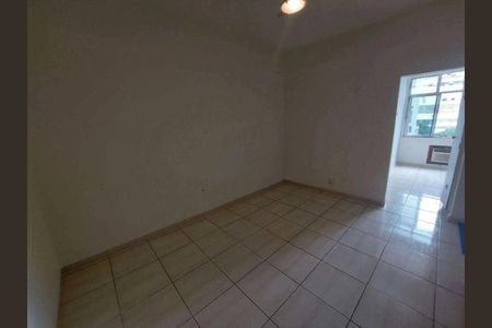 Apartamento à venda com 36m², 1 quarto e sem vaga