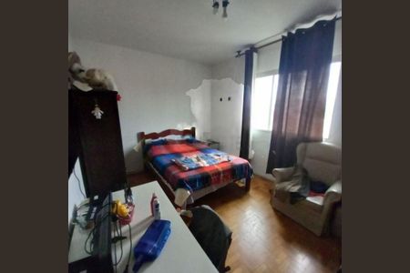 Casa à venda com 2 quartos, 123m² em Jardim Aeroporto, São Paulo