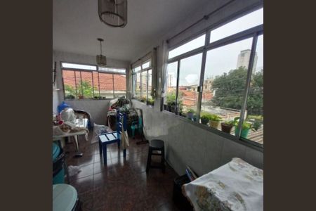 Casa à venda com 2 quartos, 123m² em Jardim Aeroporto, São Paulo