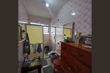 Casa à venda com 2 quartos, 123m² em Jardim Aeroporto, São Paulo