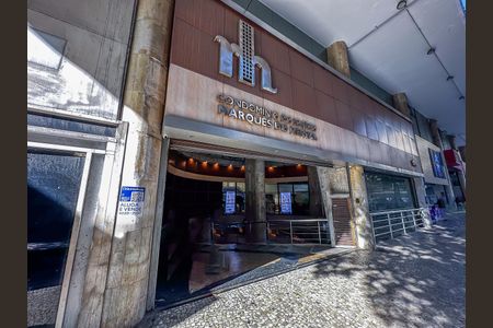 Studio à venda com 32m², 1 quarto e sem vaga
