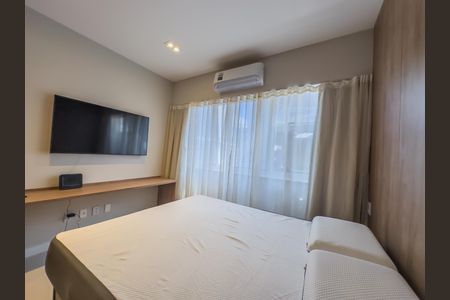 Studio à venda com 32m², 1 quarto e sem vaga