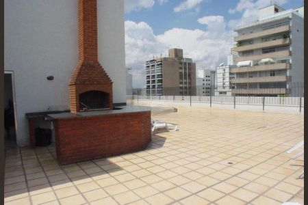 Apartamento à venda com 220m², 4 quartos e 2 vagas