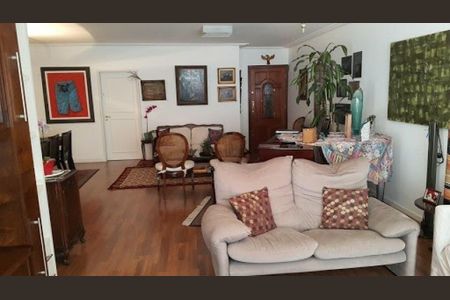 Apartamento à venda com 220m², 4 quartos e 2 vagas