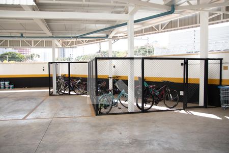 Apartamento para alugar com 80m², 3 quartos e 1 vaga