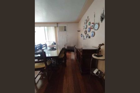 Apartamento à venda com 121m², 3 quartos e 1 vaga