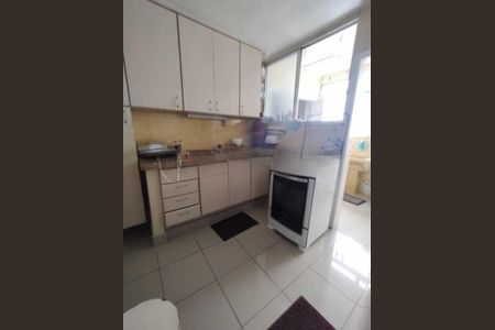 Apartamento à venda com 121m², 3 quartos e 1 vaga