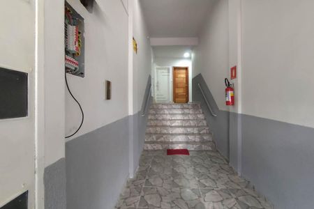 Apartamento para alugar com 70m², 2 quartos e sem vagaEntrada