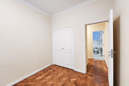 Apartamento para alugar com 250m², 3 quartos e 1 vaga Apartamento para alugar com 250m², 3 quartos e 1 vagaQuarto 2