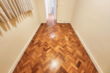 Apartamento para alugar com 250m², 3 quartos e 1 vaga Apartamento para alugar com 250m², 3 quartos e 1 vagaAntessala