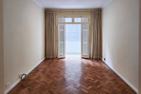 Apartamento para alugar com 250m², 3 quartos e 1 vaga Apartamento para alugar com 250m², 3 quartos e 1 vagaQuarto 3