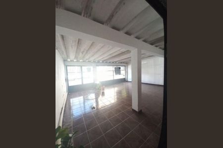 Casa à venda com 2 quartos, 380m² em Vila Sao Pedro, São Paulo