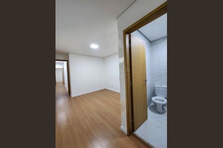 Casa à venda com 3 quartos, 117m² em Jardim Santa Cruz (Campo Grande), São Paulo