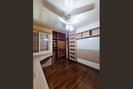 Casa à venda com 485m², 5 quartos e 5 vagas