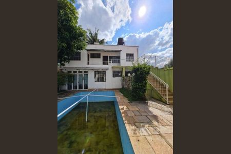 Casa à venda com 485m², 5 quartos e 5 vagas