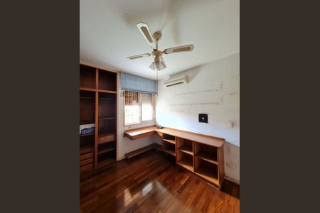 Casa à venda com 485m², 5 quartos e 5 vagas