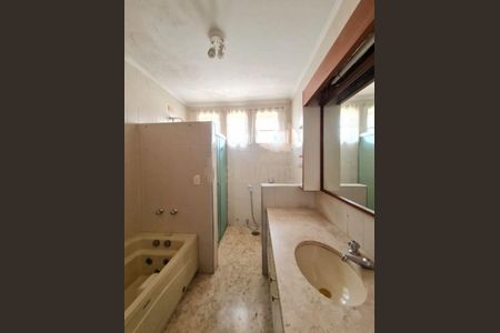 Casa à venda com 485m², 5 quartos e 5 vagas