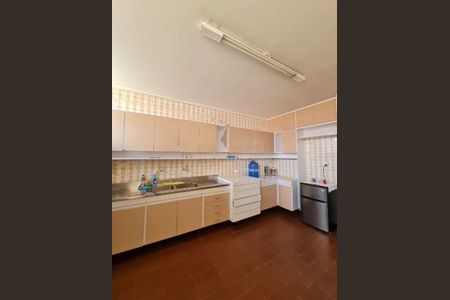 Casa à venda com 485m², 5 quartos e 5 vagas