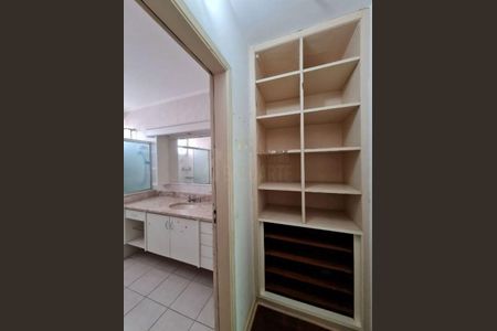 Casa à venda com 485m², 5 quartos e 5 vagas