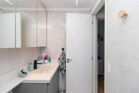 Apartamento para alugar com 41m², 2 quartos e sem vaga Apartamento para alugar com 41m², 2 quartos e sem vagaBanheiro