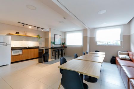 Apartamento para alugar com 41m², 2 quartos e sem vaga Apartamento para alugar com 41m², 2 quartos e sem vagaÁrea comum - Salão de festas