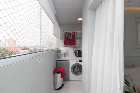 Apartamento para alugar com 41m², 2 quartos e sem vaga Apartamento para alugar com 41m², 2 quartos e sem vagaSacada
