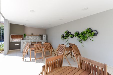 Apartamento para alugar com 41m², 2 quartos e sem vaga Apartamento para alugar com 41m², 2 quartos e sem vagaÁrea comum - Churrasqueira
