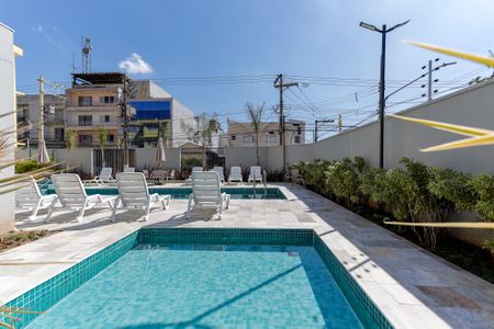 Apartamento para alugar com 41m², 2 quartos e sem vaga Apartamento para alugar com 41m², 2 quartos e sem vagaÁrea comum - Piscina