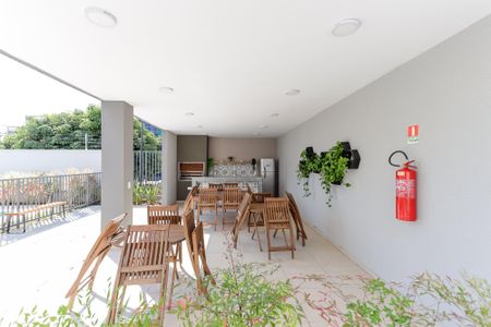 Apartamento para alugar com 41m², 2 quartos e sem vaga Apartamento para alugar com 41m², 2 quartos e sem vagaÁrea comum - Churrasqueira