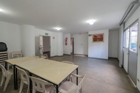 Apartamento à venda com 46m², 1 quarto e 1 vaga Apartamento à venda com 46m², 1 quarto e 1 vagaÁrea comum - Salão de festas