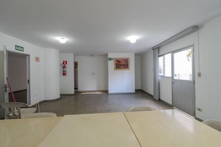 Apartamento à venda com 46m², 1 quarto e 1 vaga Apartamento à venda com 46m², 1 quarto e 1 vagaÁrea comum - Salão de festas