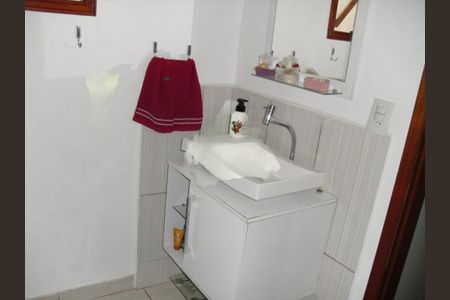 Casa à venda com 3 quartos, 152m² em Jardim Prudência, São Paulo