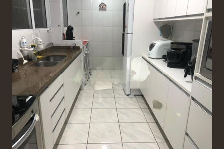 Casa à venda com 3 quartos, 152m² em Jardim Prudência, São Paulo