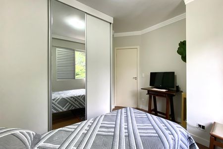 Apartamento à venda com 98m², 3 quartos e 2 vagas Apartamento à venda com 98m², 3 quartos e 2 vagasQuarto 2