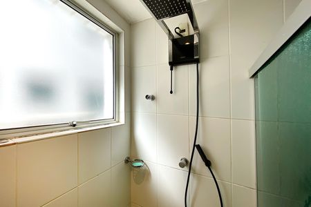 Apartamento à venda com 98m², 3 quartos e 2 vagas Apartamento à venda com 98m², 3 quartos e 2 vagasBanheiro da Suíte