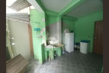 Casa à venda com 180m², 4 quartos e 2 vagas