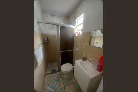 Casa à venda com 180m², 4 quartos e 2 vagas