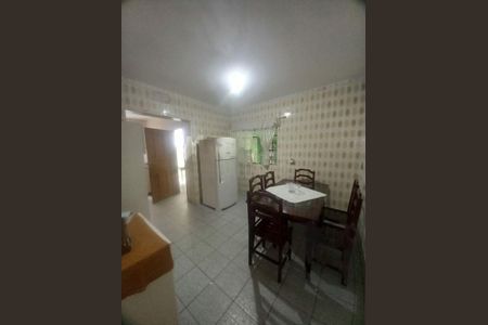 Casa à venda com 4 quartos, 180m² em Jardim Umuarama, São Paulo