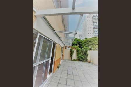 Casa à venda com 132m², 4 quartos e 3 vagas