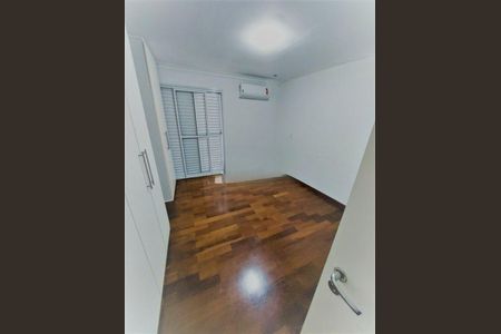 Casa à venda com 4 quartos, 132m² em Vila Sofia, São Paulo