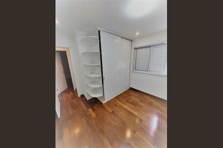 Casa à venda com 4 quartos, 132m² em Vila Sofia, São Paulo