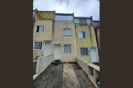 Casa à venda com 101m², 3 quartos e 2 vagas