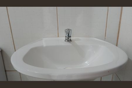 Casa para alugar com 85m², 3 quartos e 1 vaga Casa para alugar com 85m², 3 quartos e 1 vagaBanheiro suíte