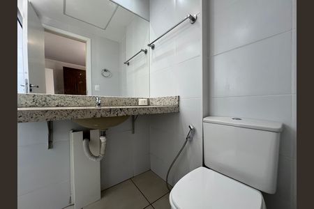 Apartamento para alugar com 63m², 2 quartos e 1 vaga Apartamento para alugar com 63m², 2 quartos e 1 vagaBanheiro da Suíte