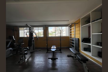Apartamento para alugar com 63m², 2 quartos e 1 vaga Apartamento para alugar com 63m², 2 quartos e 1 vagaÁrea comum - Academia