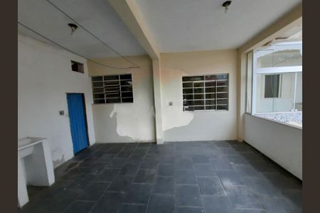 Casa à venda com 100m², 2 quartos e 1 vaga
