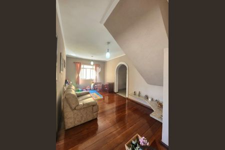 Casa à venda com 3 quartos, 228m² em Vila Sao Pedro, São Paulo